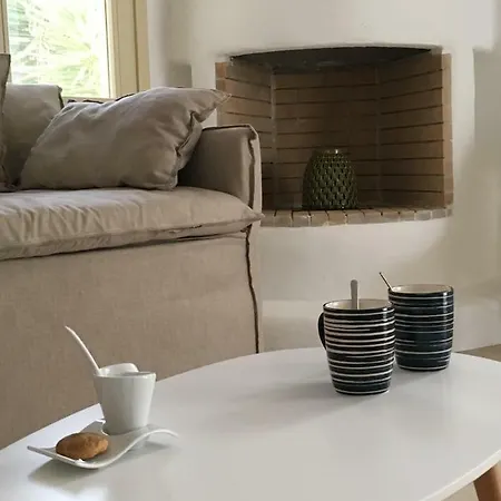 Cycladic House * ナウサ